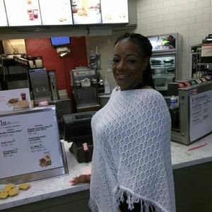 Meet your Posher, Yolanda